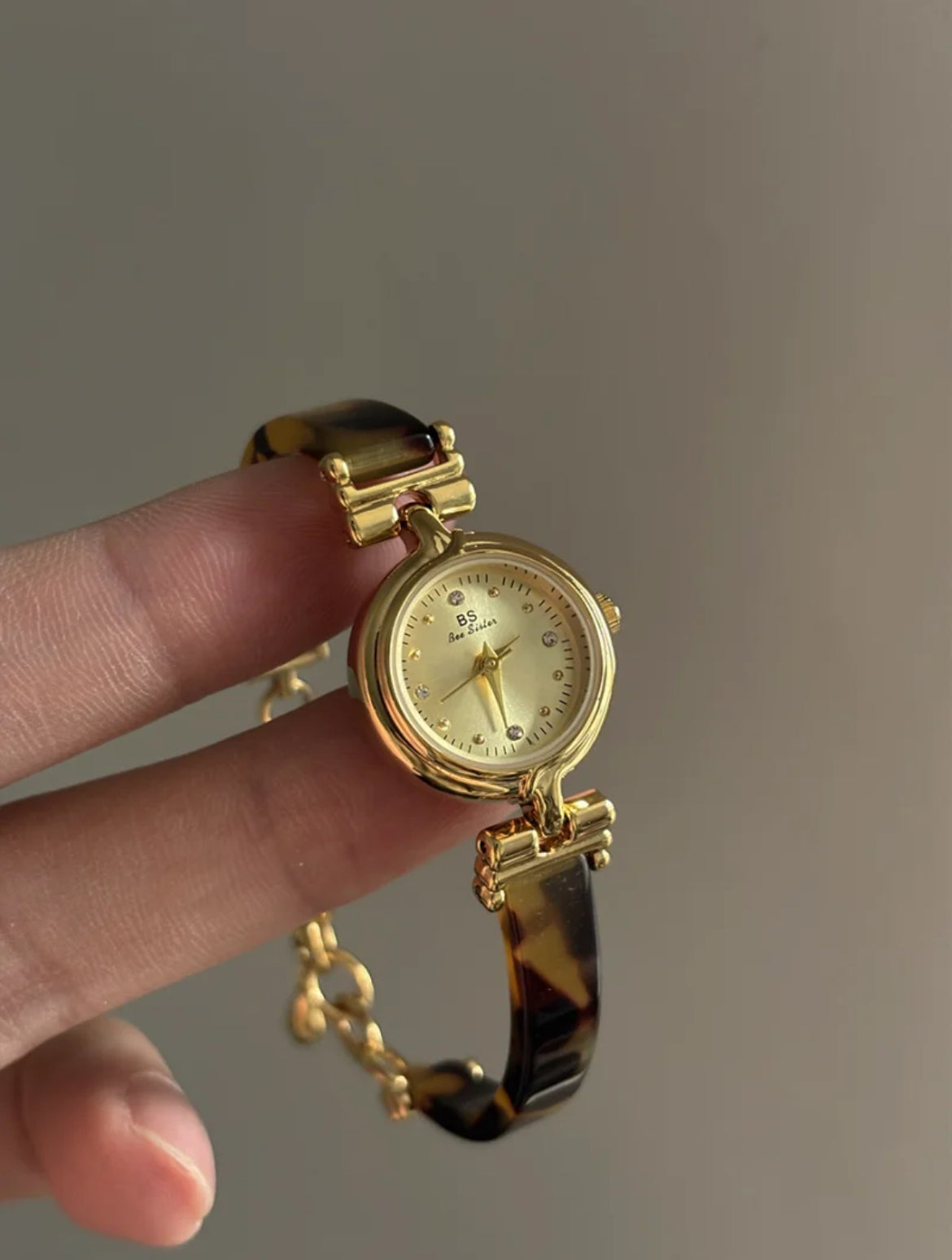 Irregular Resin Chic Round Brown Bracelet Watch