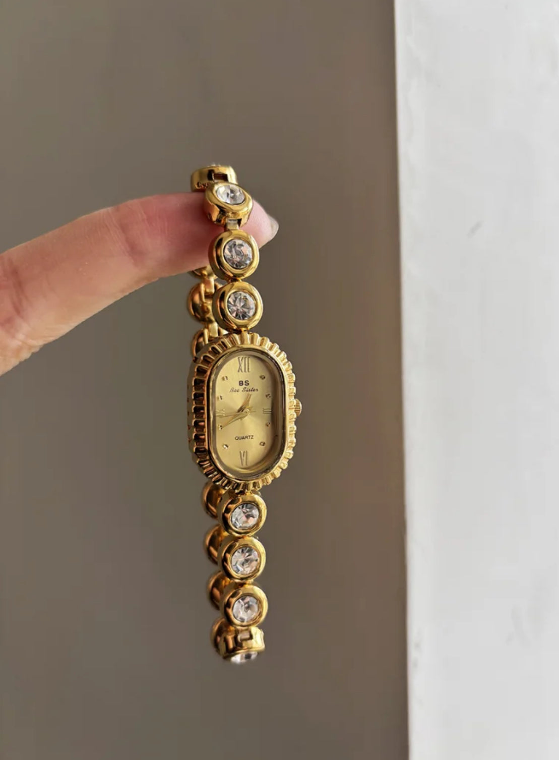 Vintage Oval Dial Jewelry Bracelet Watch