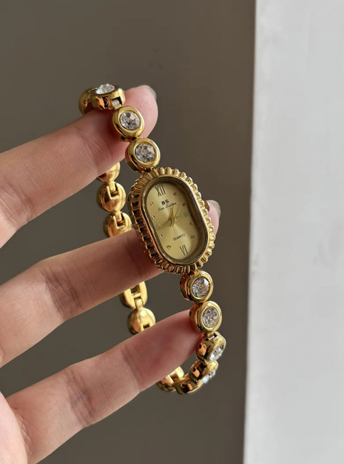 Vintage Oval Dial Jewelry Bracelet Watch