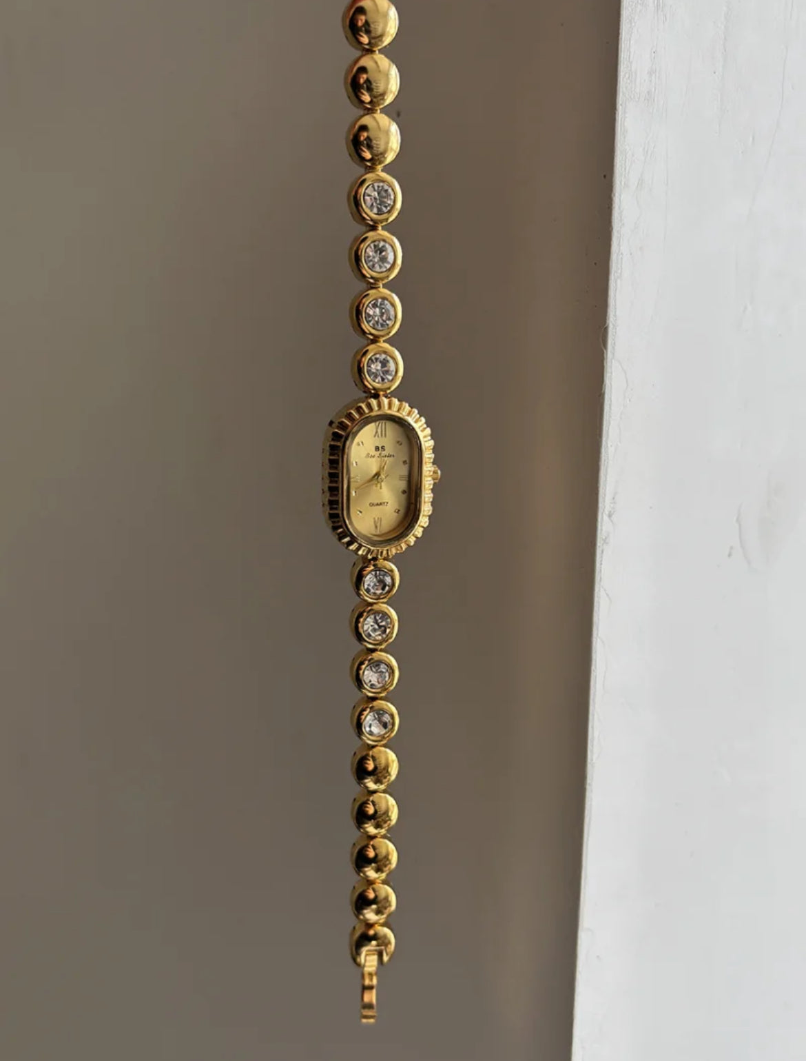Vintage Oval Dial Jewelry Bracelet Watch