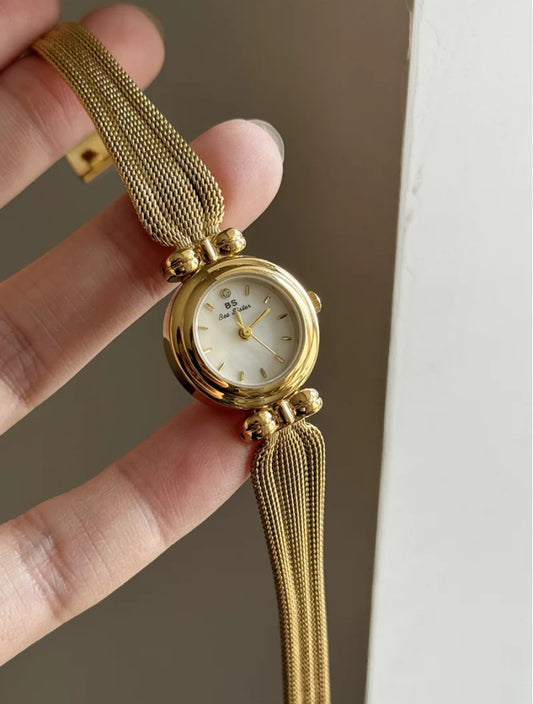 Vintage Gold/Silver Round Face Bracelet Watch for Women
