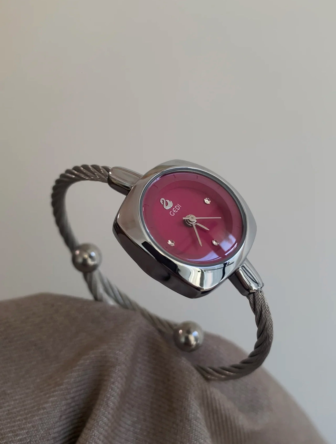 Square Round Women Bracelet Watch