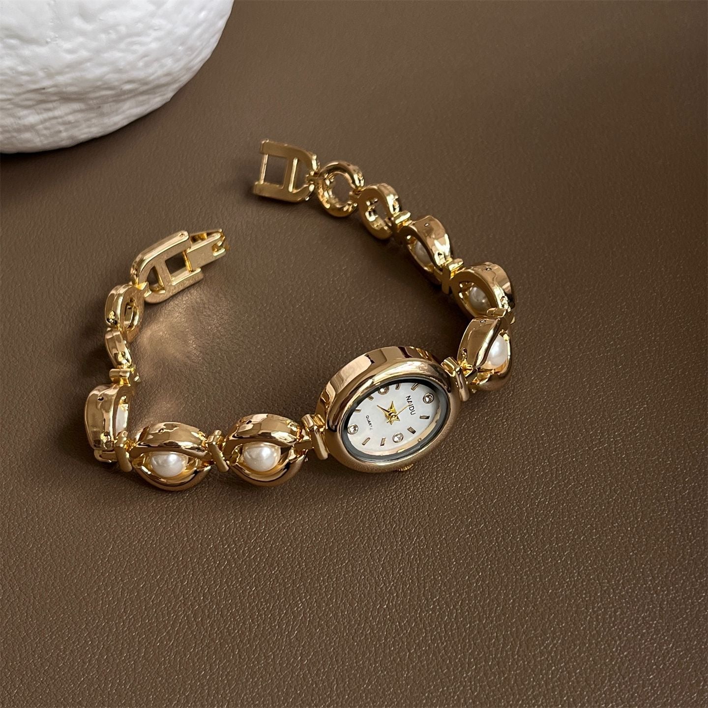 Vintage Pearl Oval Women's Watch