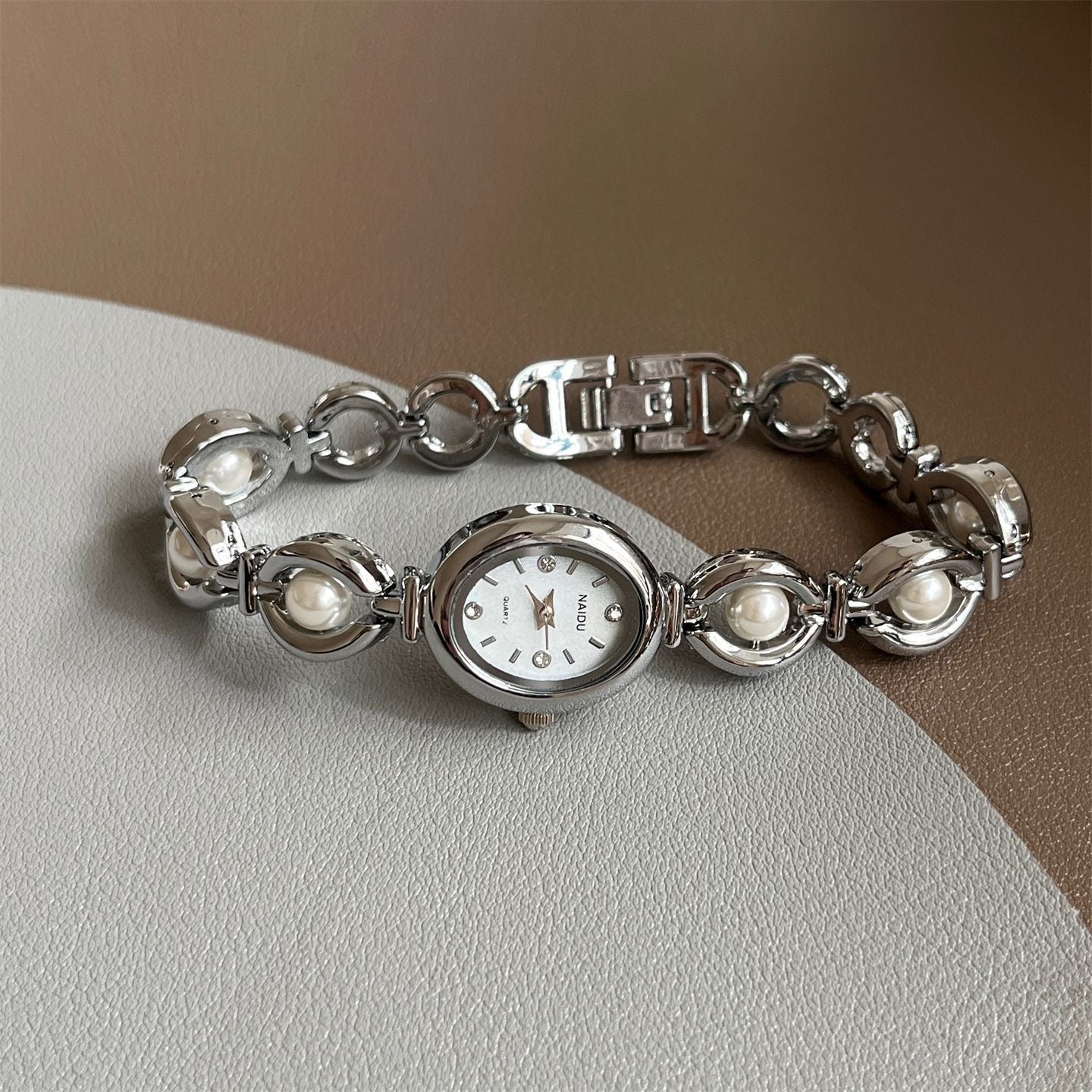 Vintage Pearl Oval Women's Watch