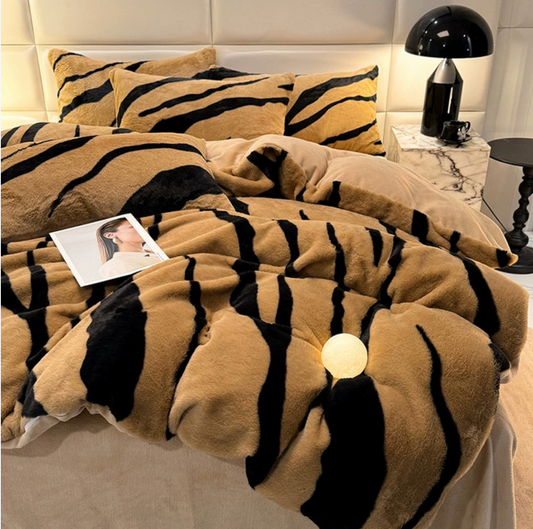 Thick Plush Anti-static Super Warm Milk Velvet Bed Four Piece Set Warm Zebra Print Double-sided Velvet Duvet Cover Bed Sheet