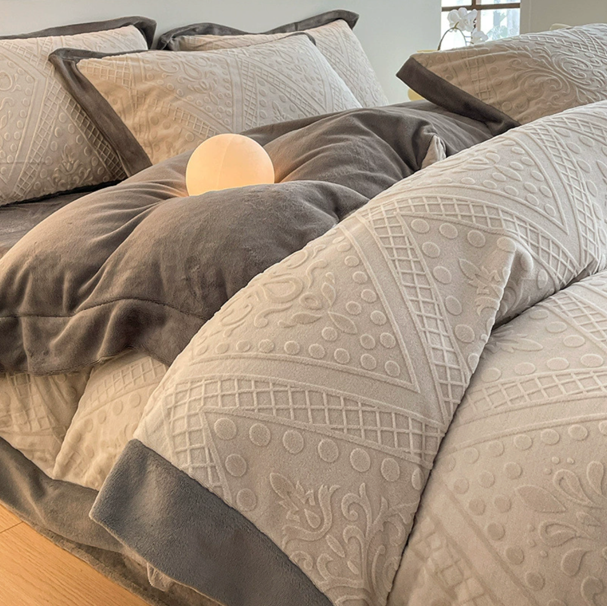Milk Fleece Single Quilt Set Autumn/winter Thickened Warm Solid Color Duvet Cover Bedding for Queen Use(Fitted sheet)
