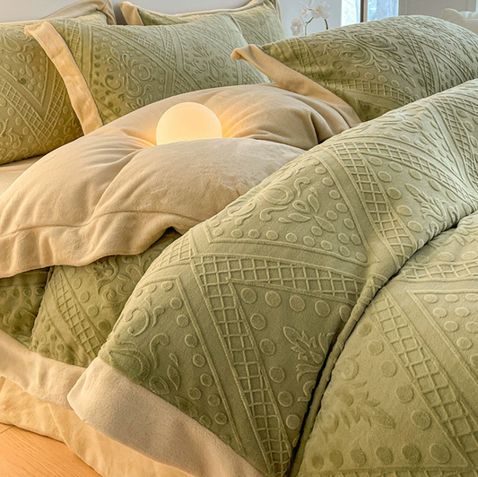 Milk Fleece Single Quilt Set Autumn/winter Thickened Warm Solid Color Duvet Cover Bedding for Queen Use(Fitted sheet)