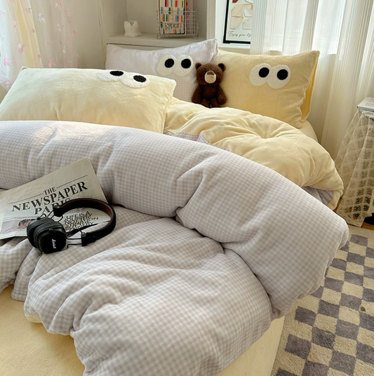 Cute Winter Plush Bed Sheets Set (Fitted sheet）