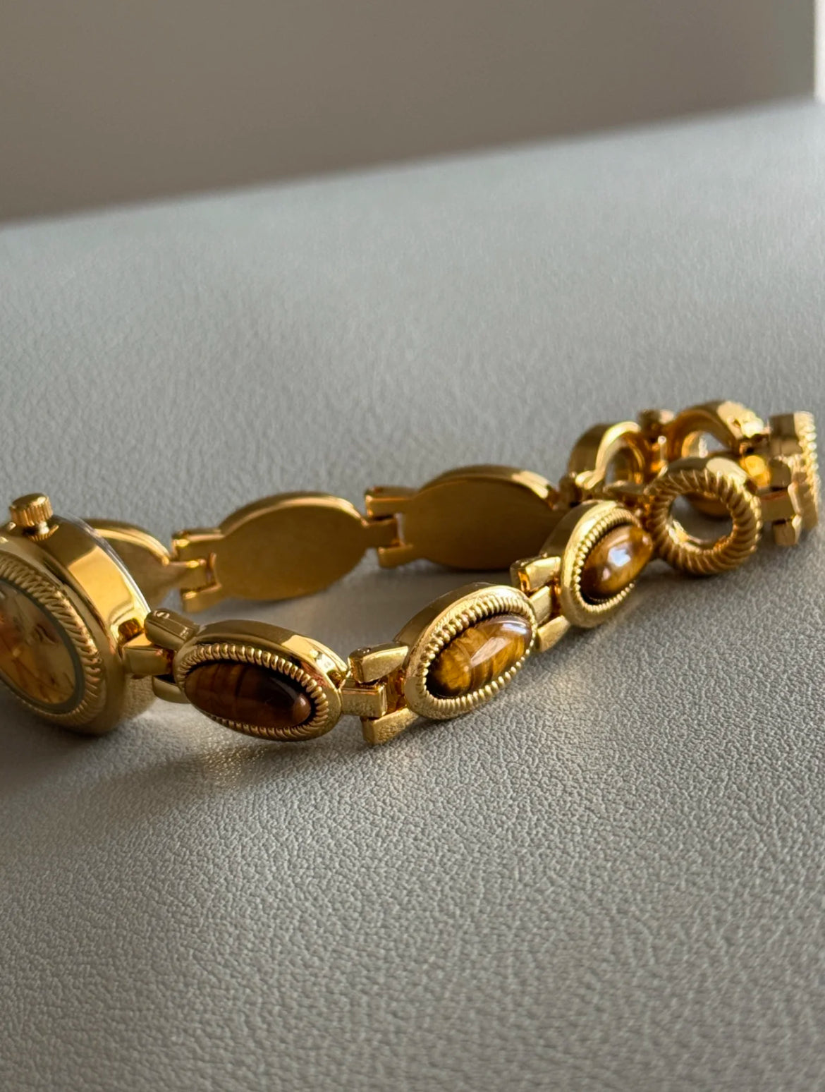 Vintage Style Brown Jade Stone Bracelet Watch